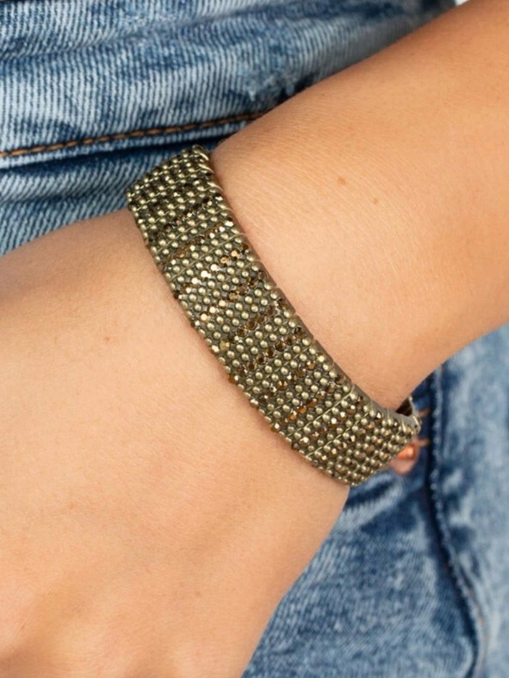 Paparazzi: The Grit Factor ~ Brass Bracelet.